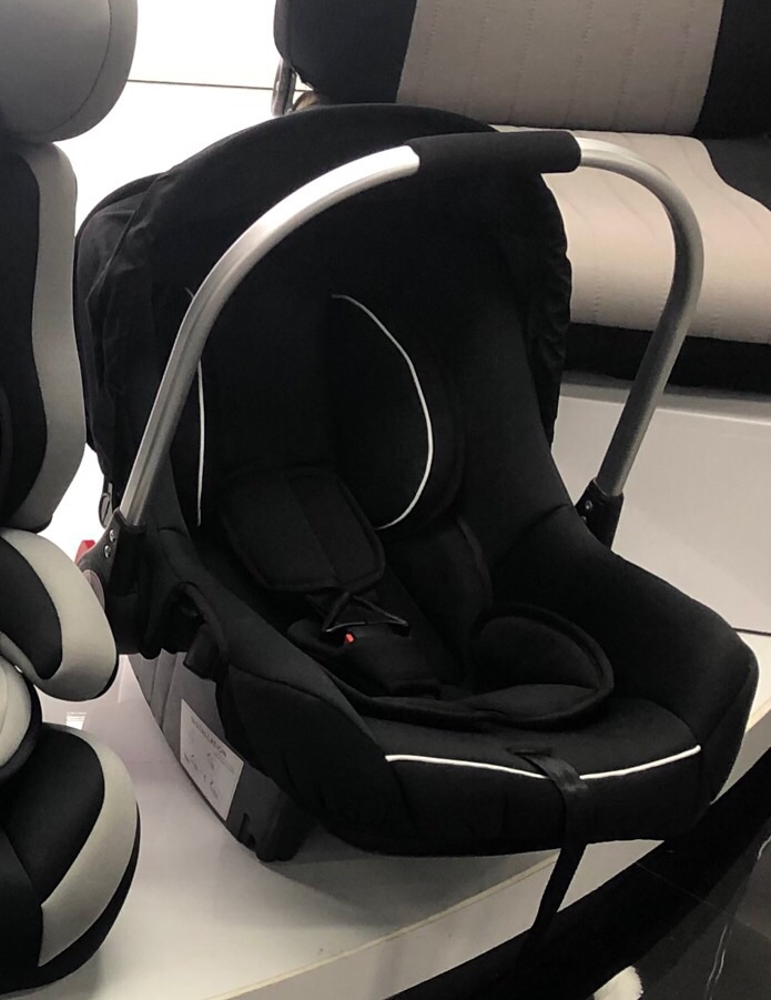 Group 0+,newborn-13kg,0-6months,Infant car seat,reinforced side impact protection, removable seat cover